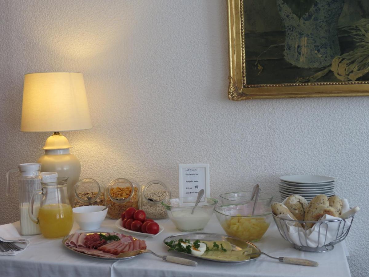 Hotel-Pension Schloss -Miramar Bad Elster Buitenkant foto